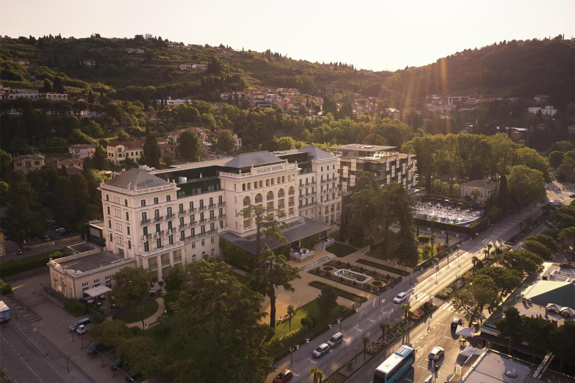 Hotel Kempinski Palace Portorož Exterior foto