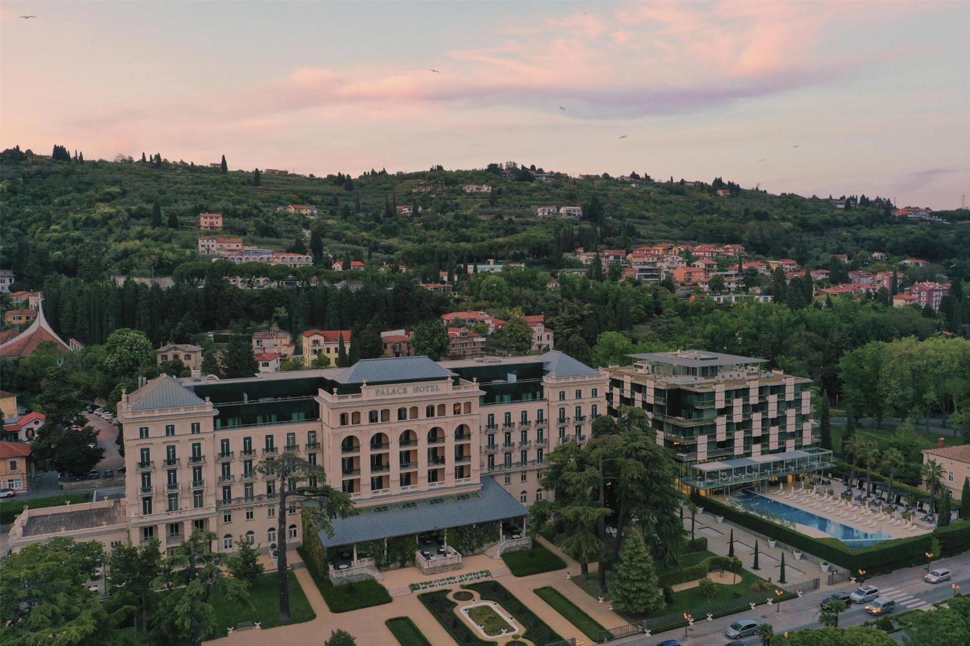 Hotel Kempinski Palace Portorož Exterior foto