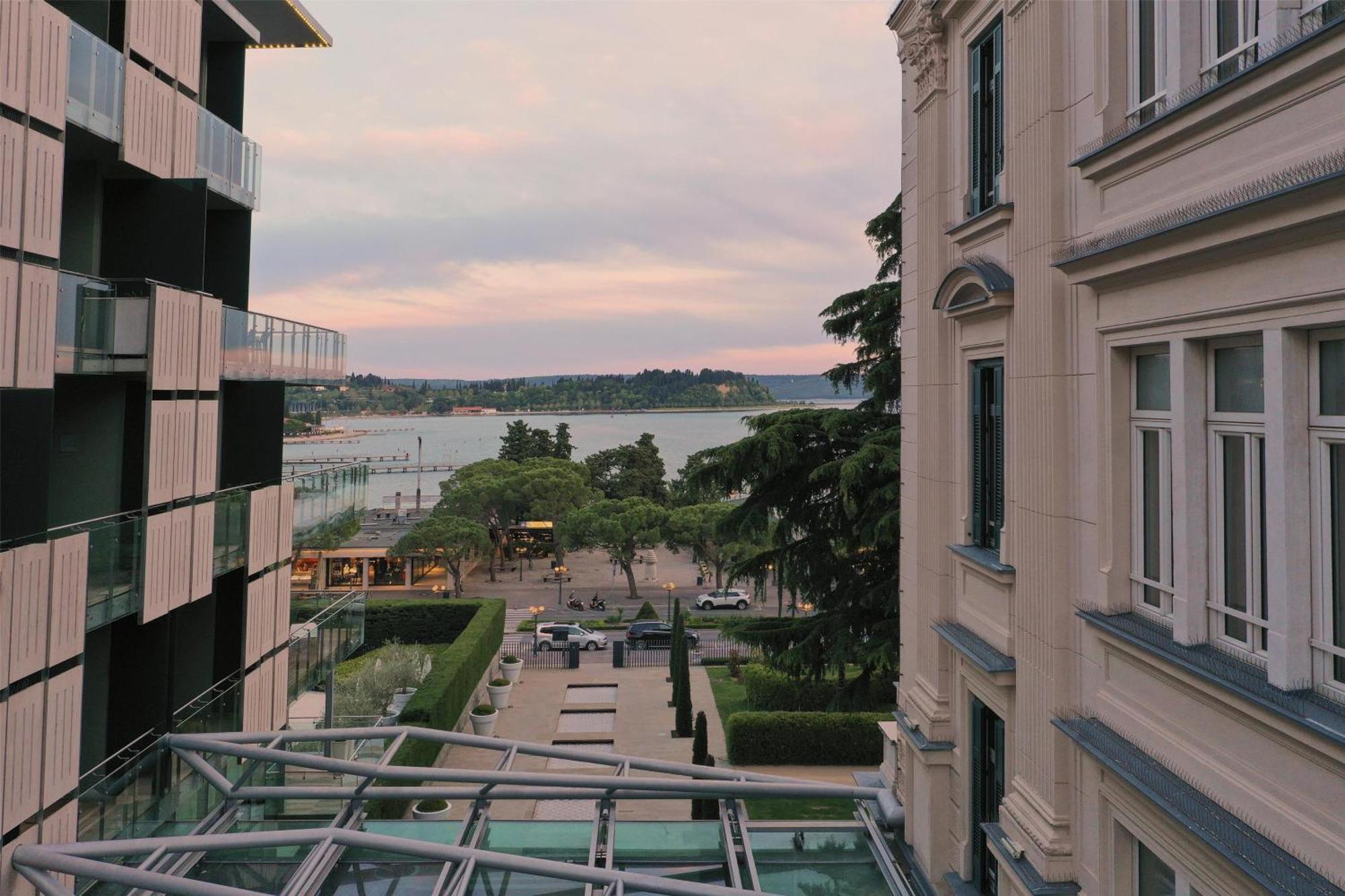 Hotel Kempinski Palace Portorož Exterior foto